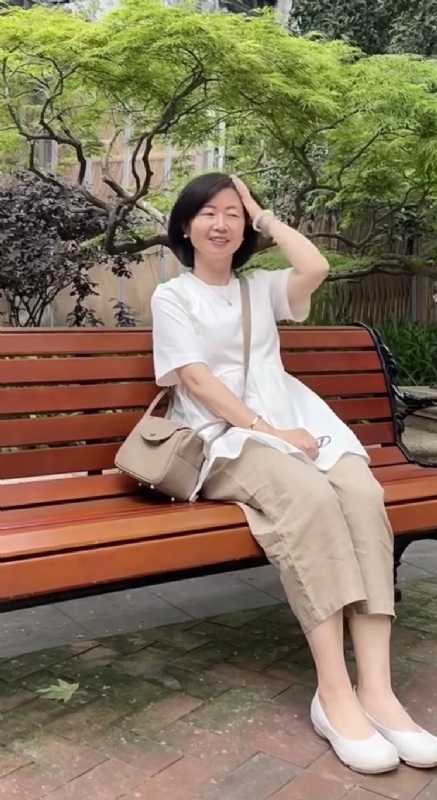 千年老母猪的第一张照片--翁源中老年相亲网
